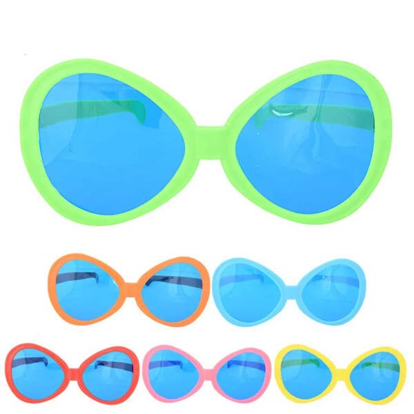 Giant Sunglasses - Image 4